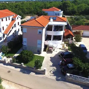 Jannine , Biograd Na Moru Chorvatsko